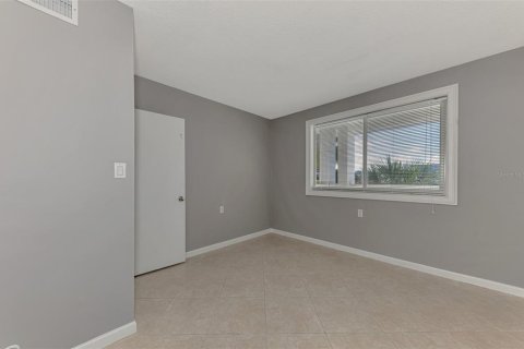 Copropriété à vendre à Sarasota, Floride: 2 chambres, 75.81 m2 № 2349201 - photo 26