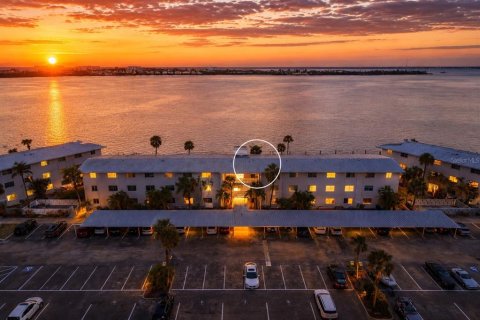 Condo à Sarasota, Floride, 2 chambres № 2349201