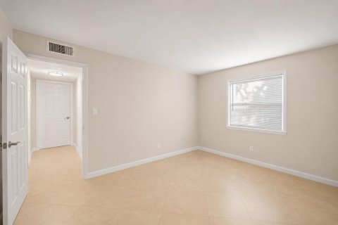 Copropriété à louer à Dania Beach, Floride: 2 chambres, 88.26 m2 № 2172948 - photo 9
