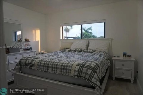 Villa ou maison à vendre à Hialeah, Floride: 3 chambres, 101.26 m2 № 1809482 - photo 7