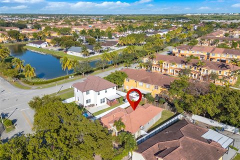 Casa en venta en Homestead, Florida, 3 dormitorios, 149.85 m2 № 2027200 - foto 29