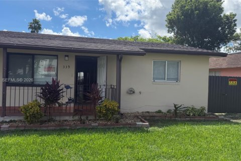 Casa en alquiler en Homestead, Florida, 8 dormitorios, 430.97 m2 № 2404155 - foto 2