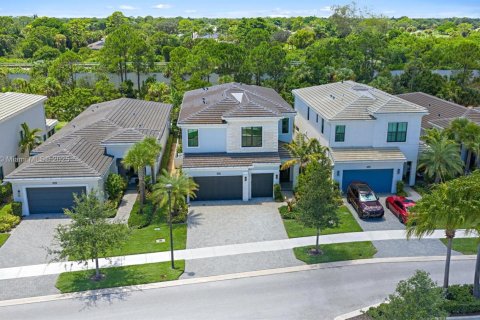 Villa ou maison à vendre à Palm Beach Gardens, Floride: 5 chambres, 331.75 m2 № 1966232 - photo 3