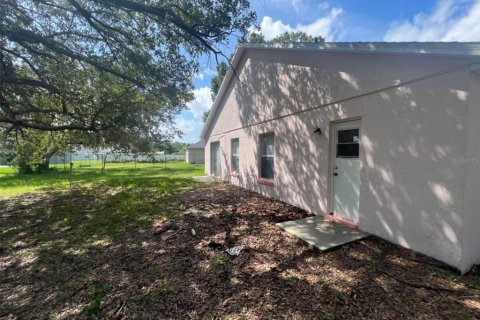 House in Poinciana, Florida 3 bedrooms, 150.41 sq.m. № 2379010 - photo 23