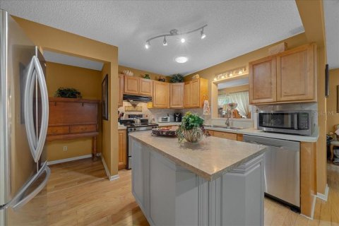 House in Ocala, Florida 2 bedrooms, 145.95 sq.m. № 1910571 - photo 22