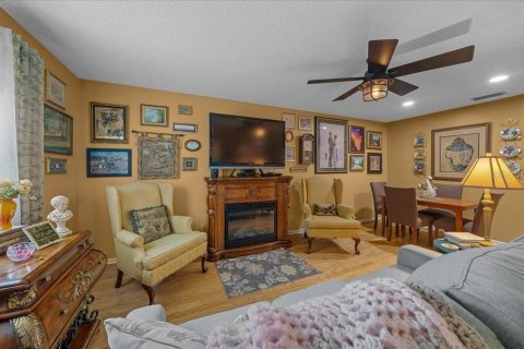 House in Ocala, Florida 2 bedrooms, 145.95 sq.m. № 1910571 - photo 26
