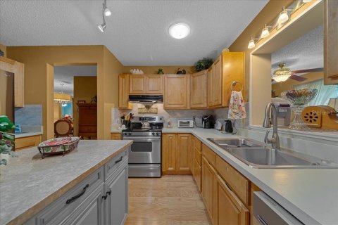 House in Ocala, Florida 2 bedrooms, 145.95 sq.m. № 1910571 - photo 24