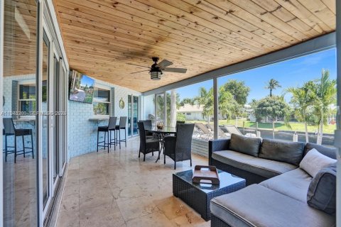 House in Boca Raton, Florida 3 bedrooms, 144.83 sq.m. № 2003021 - photo 5