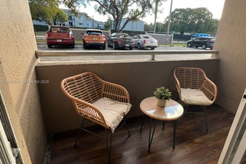 Снять в аренду кондоминиум в Хайалиа, Флорида 2 спальни, 96.71м2, № 1976668 - фото 22