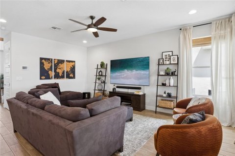 Casa en venta en Winter Garden, Florida, 5 dormitorios, 363.25 m2 № 2156056 - foto 17