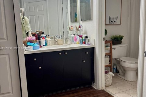 Condo in Miramar, Florida, 2 bedrooms № 2032466 - photo 11