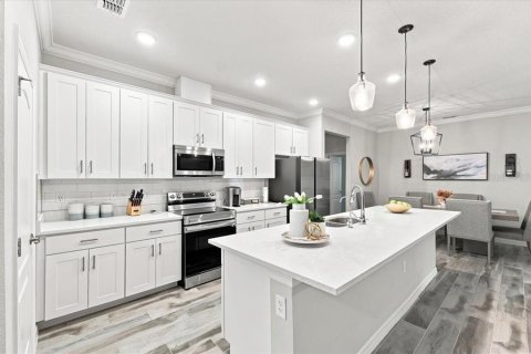 Villa ou maison à vendre à Haines City, Floride: 4 chambres, 191.56 m2 № 2404700 - photo 12