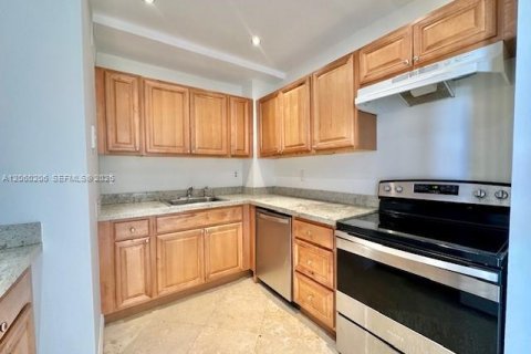 Copropriété à louer à North Miami, Floride: 1 chambre, 83.15 m2 № 2264670 - photo 7