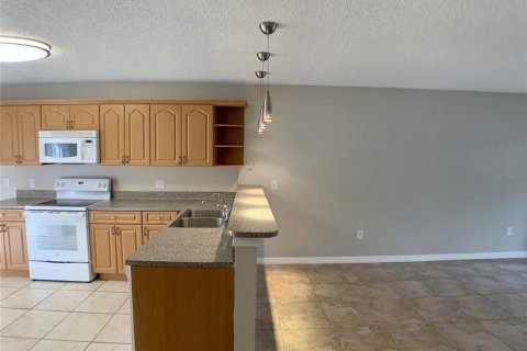 Condo in Winter Park, Florida, 2 bedrooms  № 1795438 - photo 19