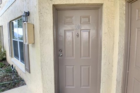 Condo in Winter Park, Florida, 2 bedrooms  № 1795438 - photo 4
