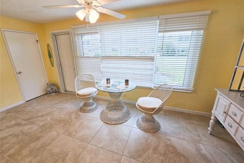 Снять в аренду кондоминиум в Галфпорта, Флорида 6 комнат, 104.05м2, № 1877200 - фото 10