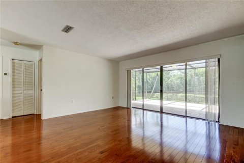 Casa en venta en Oldsmar, Florida, 2 dormitorios, 128.21 m2 № 1775497 - foto 8