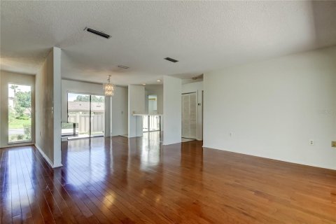 Casa en venta en Oldsmar, Florida, 2 dormitorios, 128.21 m2 № 1775497 - foto 9