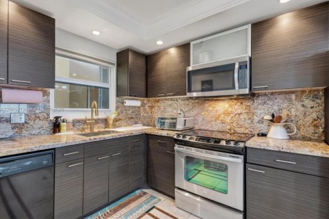 Condominio en alquiler en Pompano Beach, Florida, 2 dormitorios, 119.84 m2 № 2068345 - foto 23