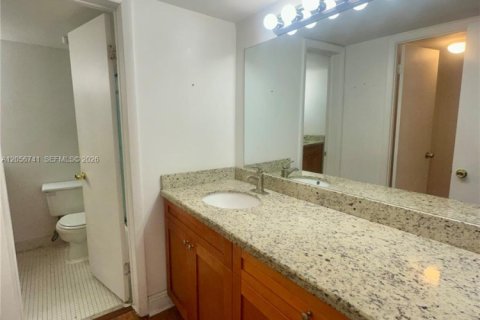 Copropriété à louer à Miami, Floride: 1 chambre, 76.74 m2 № 2168466 - photo 14