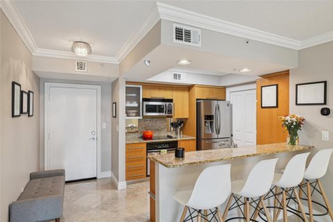 Condo in Fort Lauderdale, Florida, 2 bedrooms  № 2082162 - photo 8