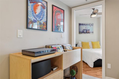 Condo in Fort Lauderdale, Florida, 2 bedrooms  № 2082162 - photo 17