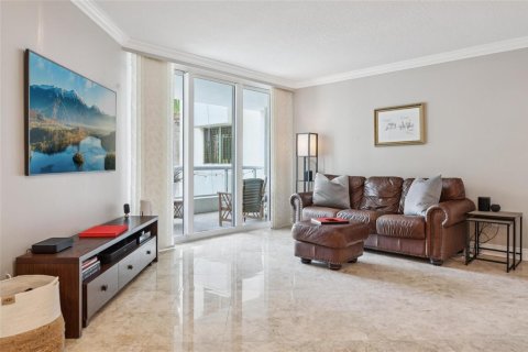 Condo in Fort Lauderdale, Florida, 2 bedrooms  № 2082162 - photo 4