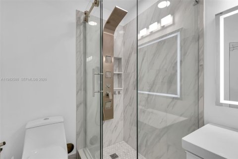 Townhouse in Pembroke Pines, Florida 2 bedrooms, 95.13 sq.m. № 2049220 - photo 20