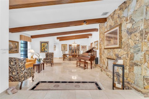 Terreno en venta en Pinecrest, Florida № 1766847 - foto 9