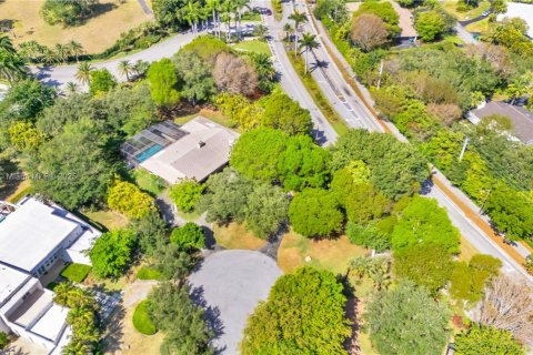 Terreno en venta en Pinecrest, Florida № 1766847 - foto 3