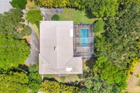 Terreno en venta en Pinecrest, Florida № 1766847 - foto 4