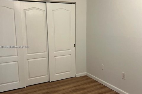 Copropriété à vendre à Miami, Floride: 2 chambres, 86.86 m2 № 1972235 - photo 8