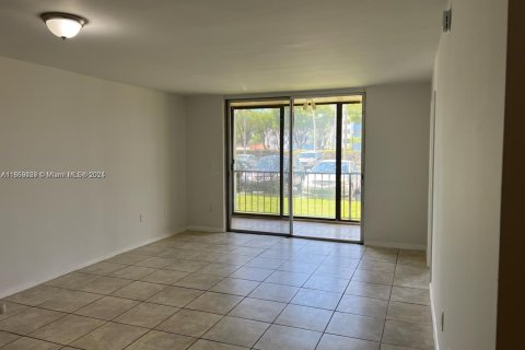 Copropriété à vendre à Miami, Floride: 2 chambres, 86.86 m2 № 1972235 - photo 3