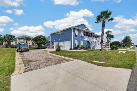 Casa en venta en Palm Coast, Florida, 4 dormitorios, 303.7 m2 № 2391451 - foto 6