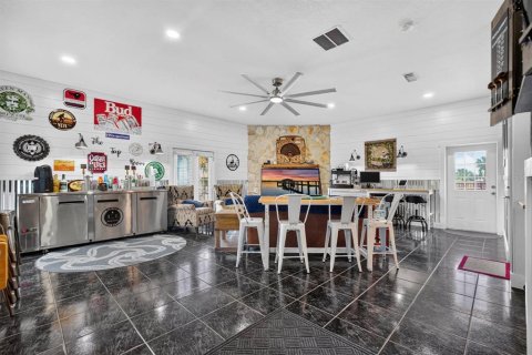 Casa en venta en Palm Coast, Florida, 4 dormitorios, 303.7 m2 № 2391451 - foto 18