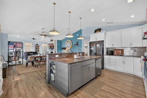 Casa en venta en Palm Coast, Florida, 4 dormitorios, 303.7 m2 № 2391451 - foto 23
