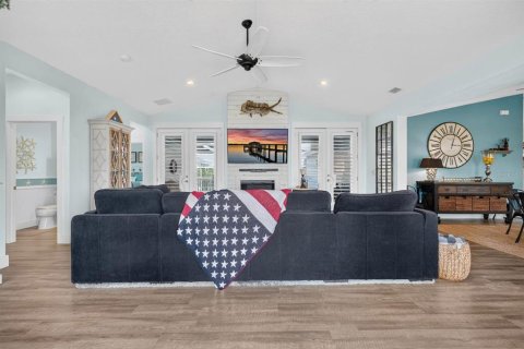 Casa en venta en Palm Coast, Florida, 4 dormitorios, 303.7 m2 № 2391451 - foto 11