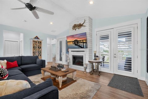 Casa en venta en Palm Coast, Florida, 4 dormitorios, 303.7 m2 № 2391451 - foto 12