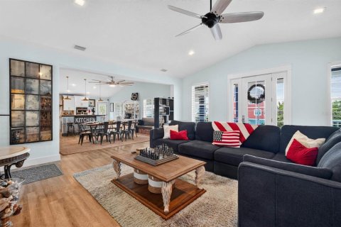 Casa en venta en Palm Coast, Florida, 4 dormitorios, 303.7 m2 № 2391451 - foto 14