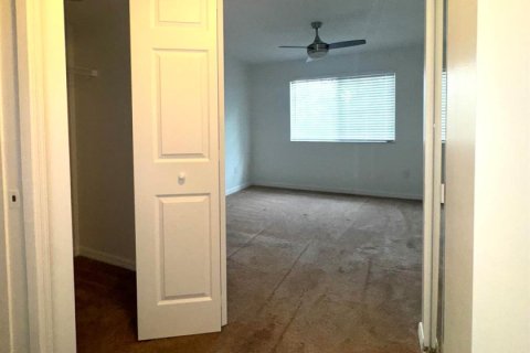 Copropriété à louer à Royal Palm Beach, Floride: 3 chambres, 110 m2 № 2242336 - photo 8