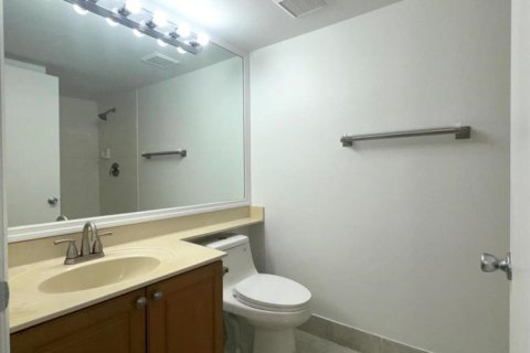 Copropriété à louer à Royal Palm Beach, Floride: 3 chambres, 110 m2 № 2242336 - photo 12