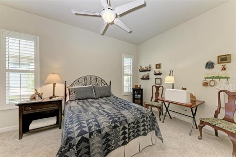 House in Bradenton, Florida 3 bedrooms, 177.91 sq.m. № 1556723 - photo 27