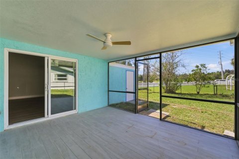 House in Hudson, Florida 3 bedrooms, 146.41 sq.m. № 2220293 - photo 26