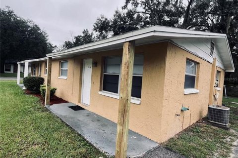 Appartement à louer à Zephyrhills, Floride: 2 chambres, 65.22 m2 № 2416879 - photo 2