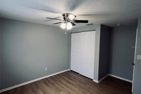Appartement à louer à Zephyrhills, Floride: 2 chambres, 65.22 m2 № 2416879 - photo 21