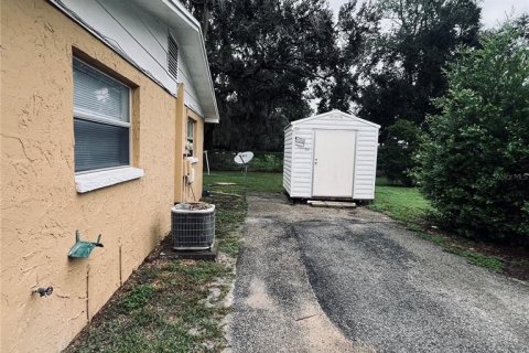 Appartement à louer à Zephyrhills, Floride: 2 chambres, 65.22 m2 № 2416879 - photo 4