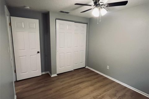 Appartement à louer à Zephyrhills, Floride: 2 chambres, 65.22 m2 № 2416879 - photo 17