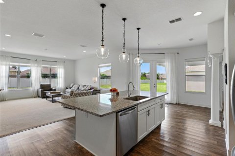 House in Lakeland, Florida 4 bedrooms, 268.02 sq.m. № 1750875 - photo 22
