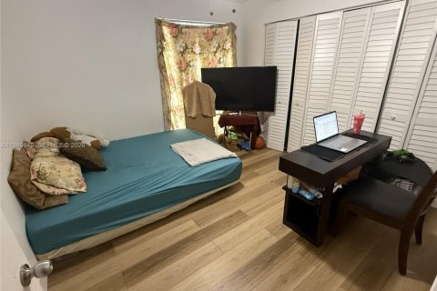 Condominio en venta en Miami, Florida, 2 dormitorios, 78.04 m2 № 2088951 - foto 6
