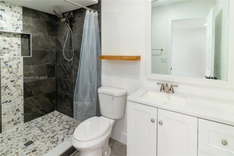 Villa ou maison à vendre à Lehigh Acres, Floride: 3 chambres, 100.8 m2 № 1971695 - photo 9